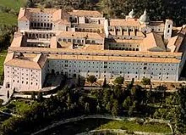 The Resilience of Monte Cassino: A Tale of Destruction and Rebirth (1940-2014)