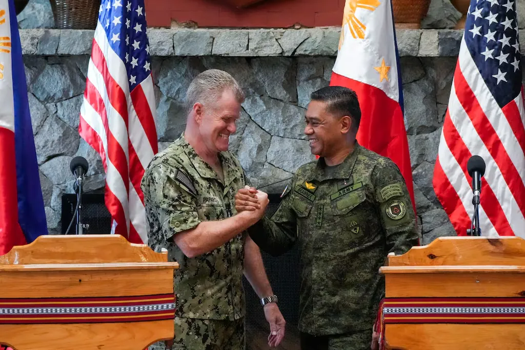 US Prepared with Various Measures for South China Sea Tensions, Admiral Declares.