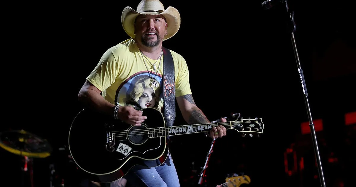 Kid Rock And Jason Aldean Kick Off The “you Can’t Stop America” Tour.