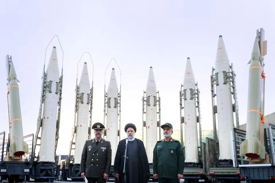 Iran supplies Russia with a batch of short-range missiles, Pentagon confirms.