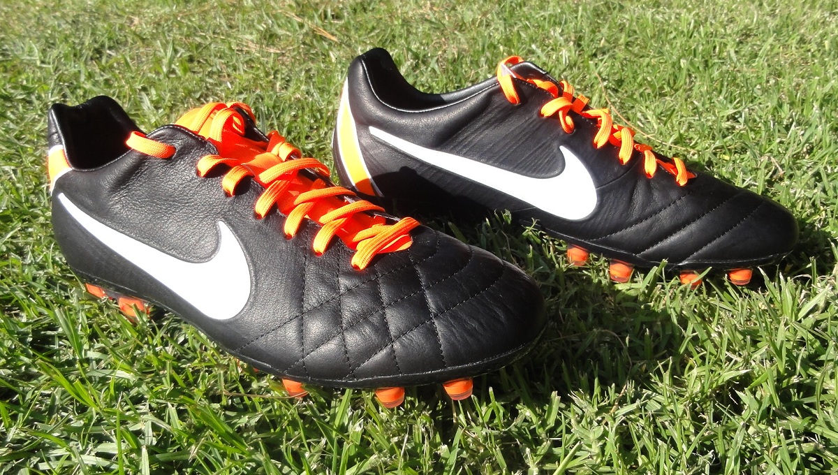 Nike Tiempo Legend IV Elite Review - Soccer Cleats 101