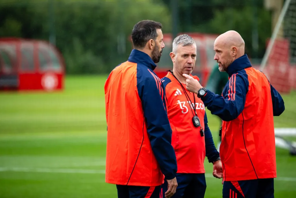 Ten Hag is in trouble now. "Manchester United players" have already chosen "a new manager" if he is fired soon.