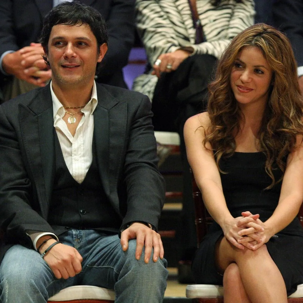 Alejandro Sanz Gets Nostalgic And Sends A Message To Shakira: 'Let's Keep Dancing For Life'