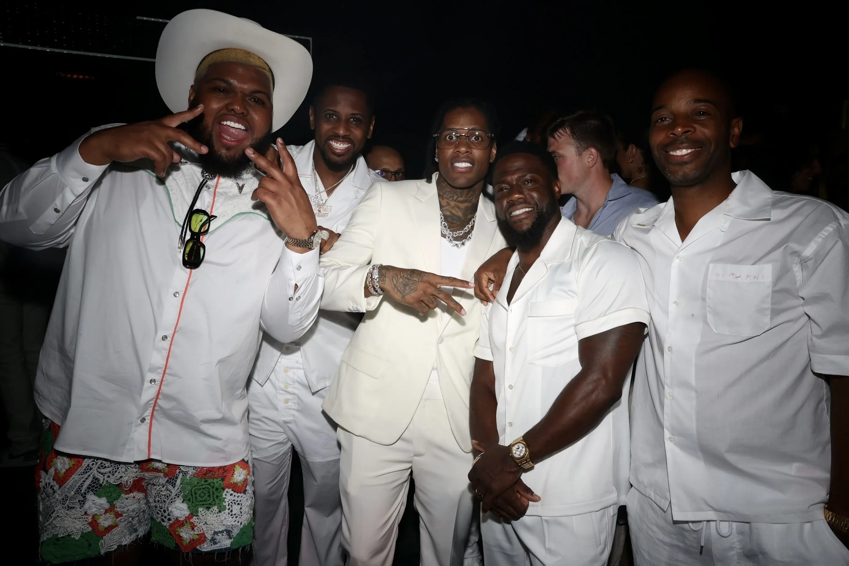 Sh0Cking: New Images From Diddy, Jennifer Lopez And Jay Z’S Party Go Viral!