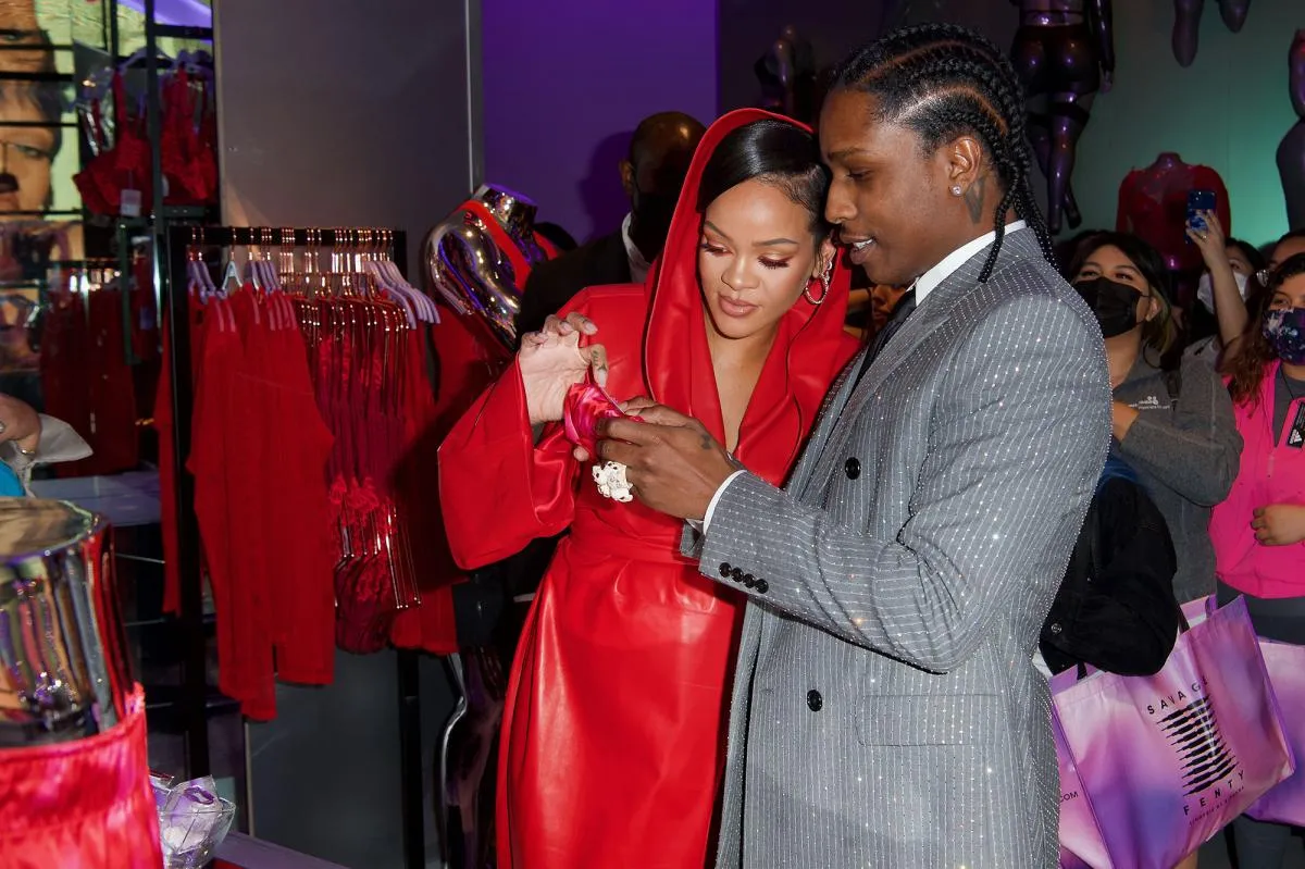 $Ap Rocky Spotted Getting Cozy With ‘Mystery Woman,’ A But Fans Can’T Help But Notice Rihanna’S Unexpected Reaction.