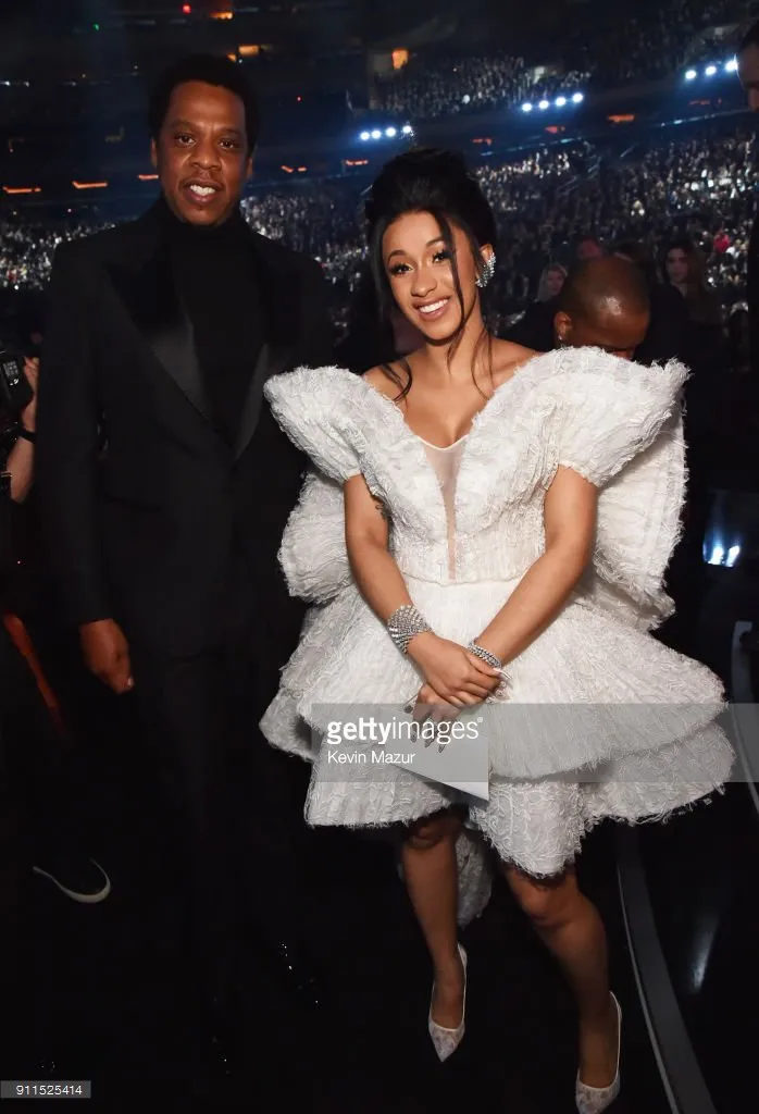 Drama Unfolds: Jay-Z Gets Cardi B Well Bᴇɑтᴇп As She Stood On Ig Live Leaking Secret Photos Of Blue Ivy’S Ргᴇɡпɑпᴄʏ😱😱😱