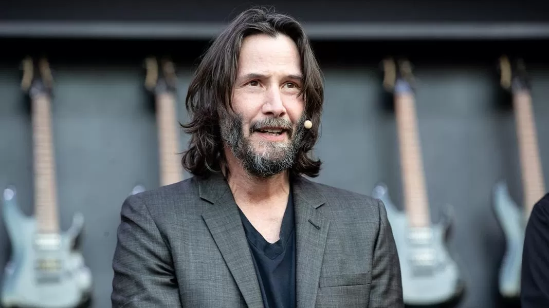 Keanu Reeves Refuses To Present Whoopi Goldberg’S Lifetime Achievement Award: “She’S Not A Good Person”