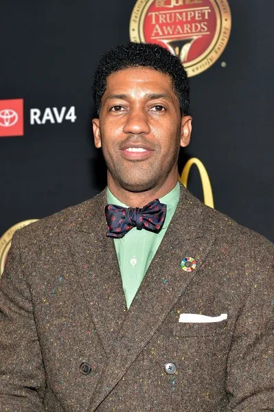 Profile #1542606 - Photos - Fonzworth Bentley - GAWBY