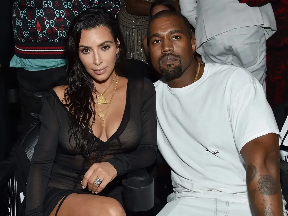 🚨(Vidéo) « J’Étais Avec Elle Tous Les Jours » ! Kanye West Publie Une Vidéo De Kim Kardashian En Tant Que Vip À La Fête Secrète De Diddy