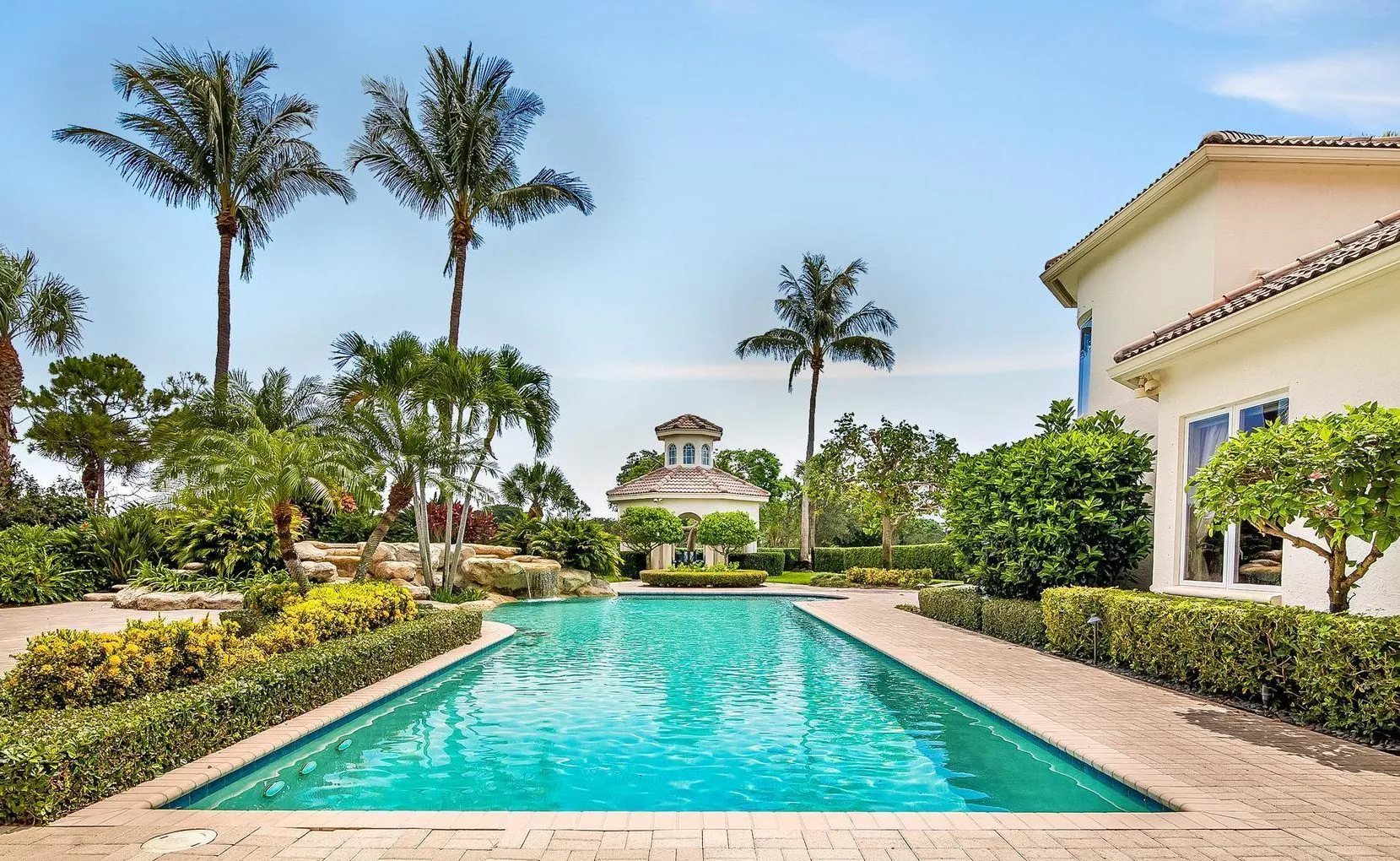 Inside The Stunning £2.1M Florida Mansion Venus Williams Has Put Up For Sale