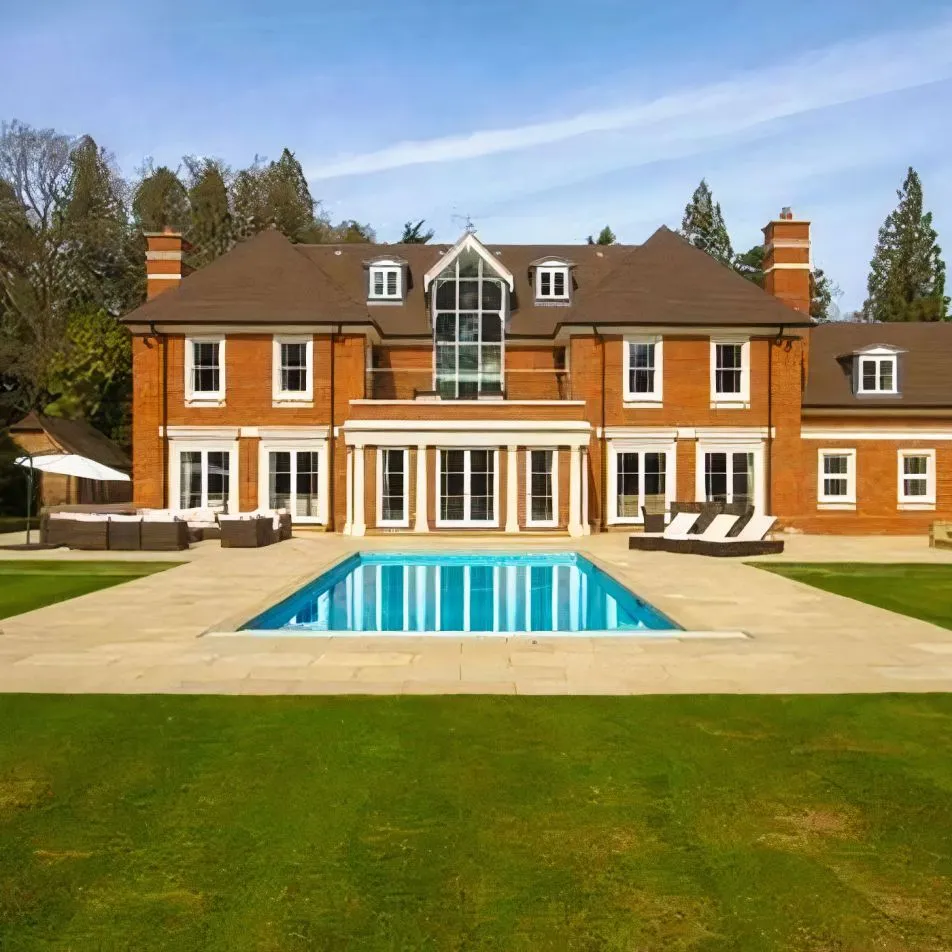 Mansion Left Behind By One Direction Star Liam Payne Revealed