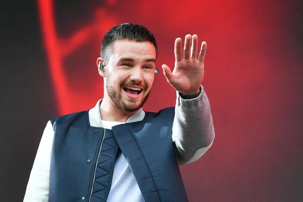 The Plane Carrying Liam Payne'S Body Landed Safely And Now He'S Home For The Last Time Forever!