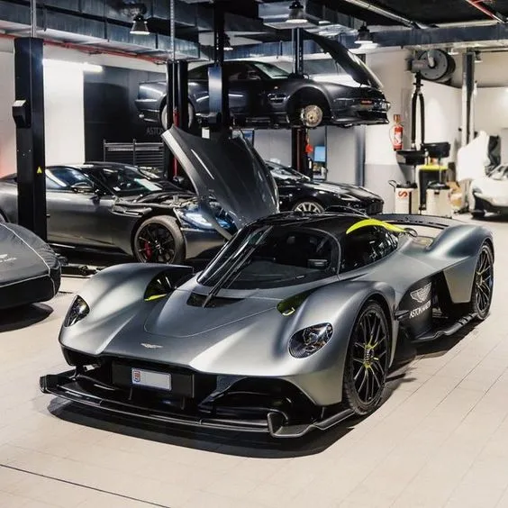 When Serena Williams Became The Best Tennis Player Of All Time, Mike Tyson Gifted Her An Incredibly Rare Aston Martin Valkyrie