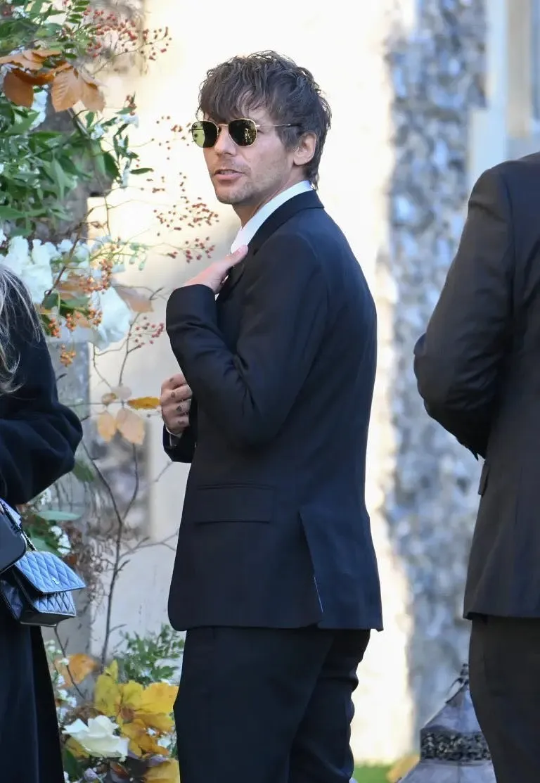 Liam Payne’S Son, Simon Cowell And Former Band Members Attend Funeral Of One Direction Star Liam Payne