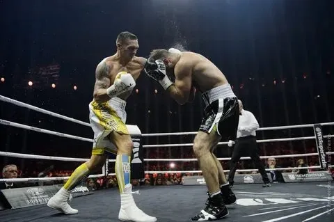 🔴Los profesionales advierten a Oleksandr Usyk que no pelee contra Tyson Fury después de nuevas imágenes de entrenamiento