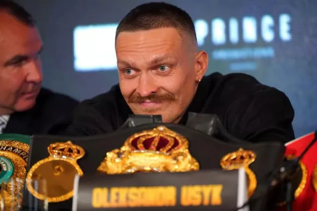 Oleksandr Usyk envoie un message brutal de deux mots à Jake Paul avant le combat contre Mike Tyson