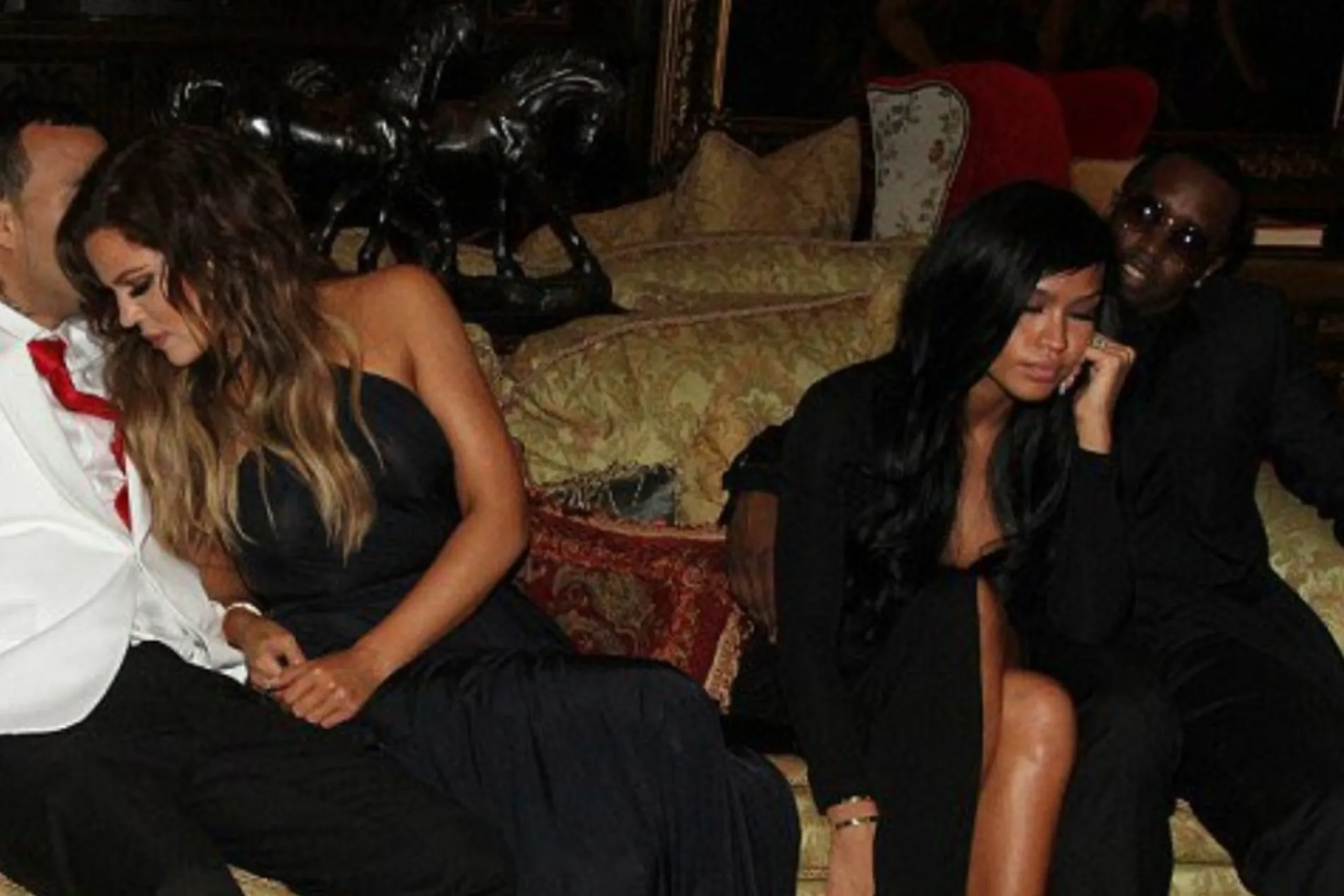 La Dernière Vidéo De Kim Kardashian Avec Diddy Dans Sa Propre Maison Et C’est Lui-même Qui L’a Divulguée… 2 La Dernière Vidéo De Kim Kardashian Avec Diddy Dans Sa Propre Maison Et C’est Lui-même Qui L’a Divulguée…