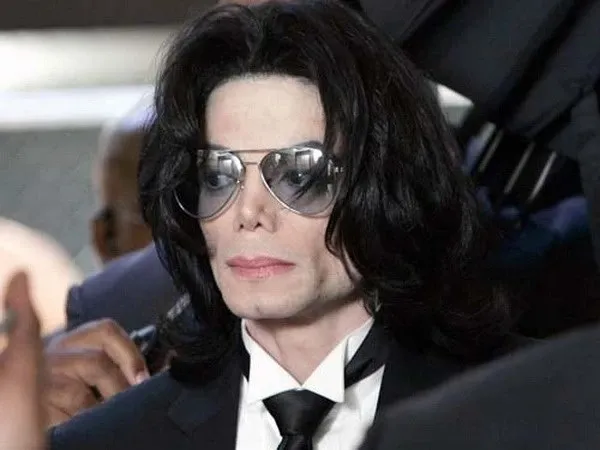 Diddy Révèle Ce Que Personne Ne Savait Sur Sa Relation Avec Michael Jackson – Une Vérité Difficile à Croire ! 2 Diddy Révèle Ce Que Personne Ne Savait Sur Sa Relation Avec Michael Jackson – Une Vérité Difficile à Croire !