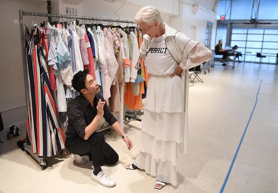 Elon Musk’s Fabulous Mother Maye, 70, Has Some Life Advice For Us, And, Arguably, Also For Him 2 Elon Musk’s Fabulous Mother Maye, 70, Has Some Life Advice For Us, And, Arguably, Also For Him