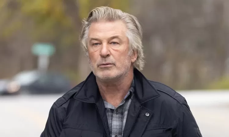 Elon Musk Responds With Shocking 9-word Statement After Alec Baldwin’s “Scumbag” Remark On The View 1 Elon Musk Responds With Shocking 9-word Statement After Alec Baldwin’s “Scumbag” Remark On The View