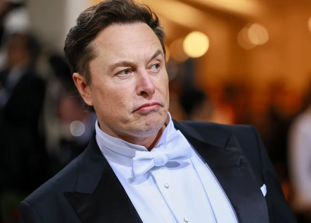 Elon Musk Declares That “NO BIOLOGICAL MAN IS ALLOWED” in Women’s Sports: The Tweet That Sparks Controversy on Twitter.