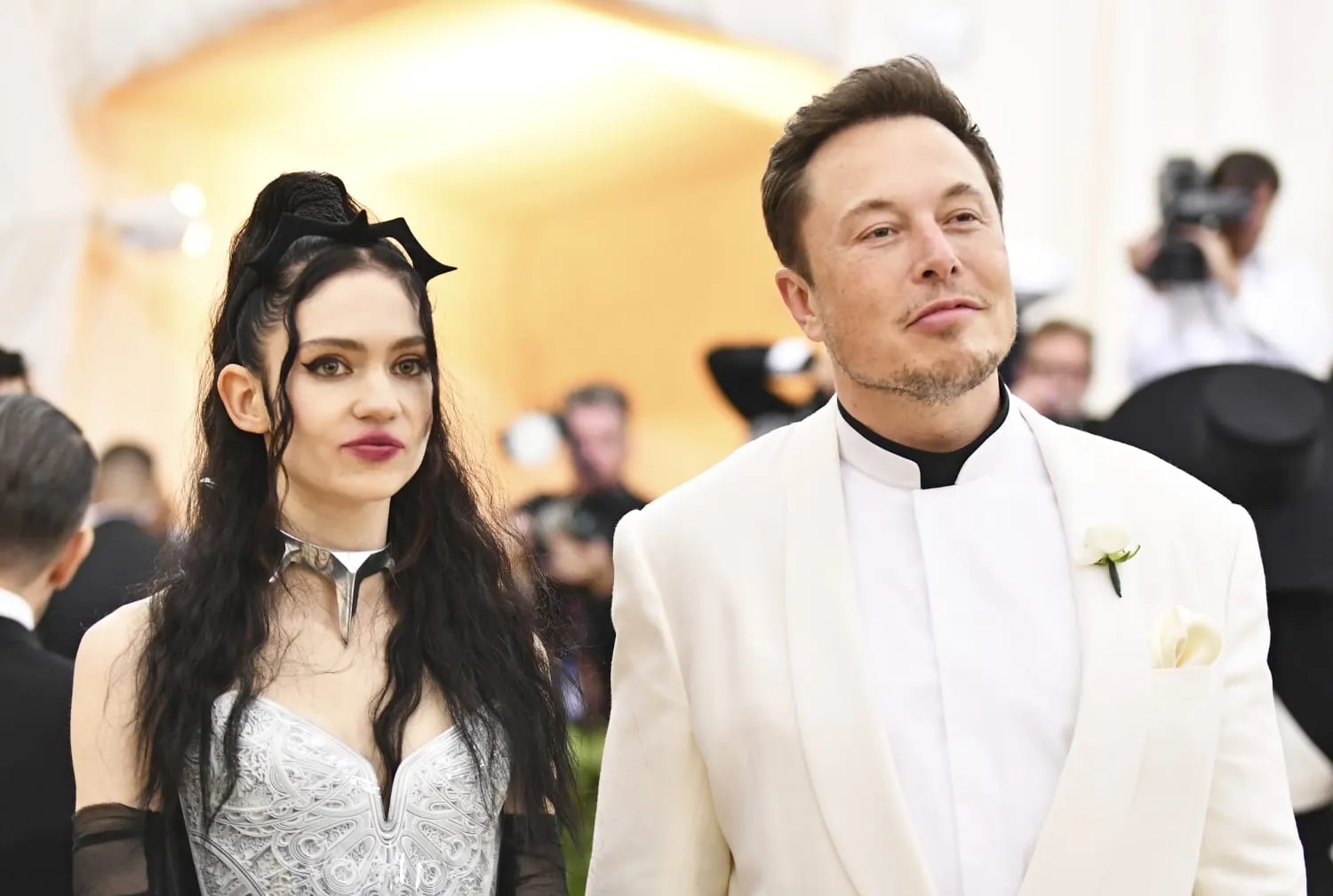 Revealed Secrets of Elon Musk’s Custody Battle with Grimes Has Come to an End, He Takes His 3-Year-Old Son to a Formula 1 Event in Austin, Texas