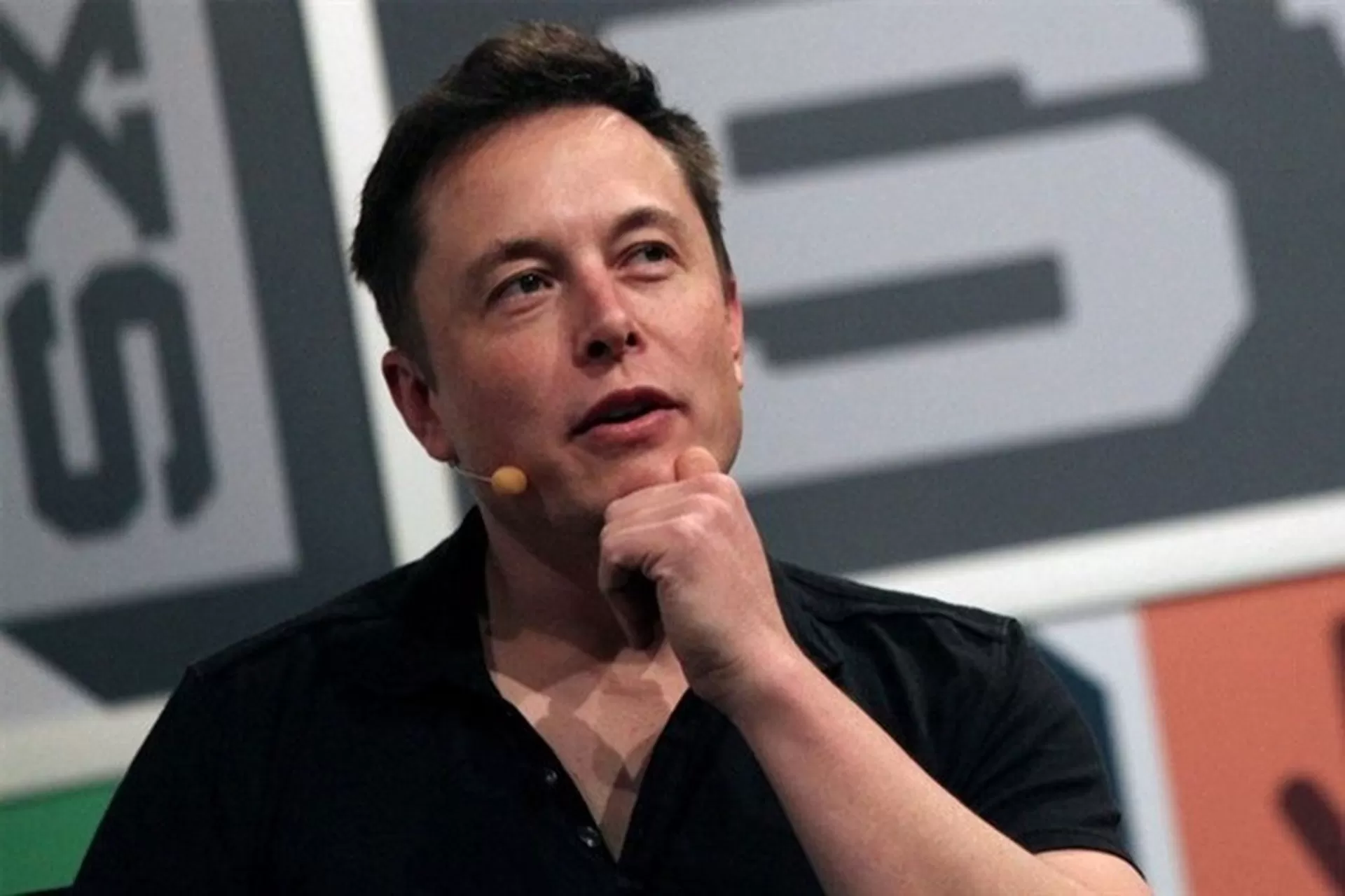 Elon Musk REFUSES Expands His Family To 11 Children, Saying He’s “Doing His Part” For The Underpopulation Issue 2 Elon Musk REFUSES Expands His Family To 11 Children, Saying He’s “Doing His Part” For The Underpopulation Issue