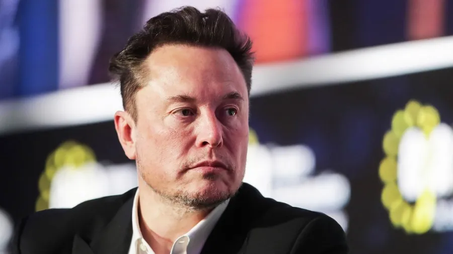 Breaking News: Black Man Insults Elon Musk At Science Conference – Instantly Regrets It When Truth Comes Out!