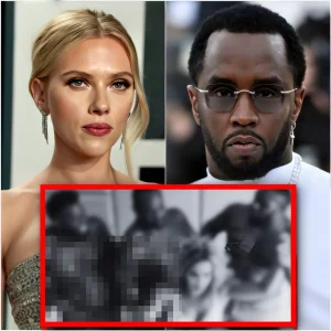 The truth behind the title "Reina De La Paga": Scarlett Johansson and Diddy's shocking music video. 13 The truth behind the title "Reina De La Paga": Scarlett Johansson and Diddy's shocking music video.