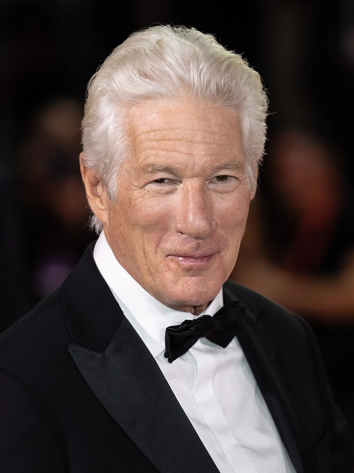 Richard Gere removed himself from the Oscar 2025 nominations after being exposed by Elon Musk. 1 Richard Gere removed himself from the Oscar 2025 nominations after being exposed by Elon Musk.