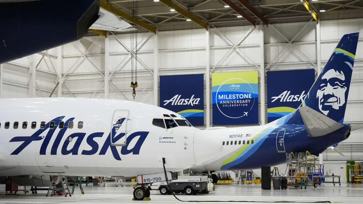 Alaska Airlines warns of more flight disruptions after IT outage 1 Alaska Airlines warns of more flight disruptions after IT outage