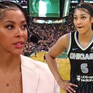 Angel Reese Takes Possible Shot After Candace Parker-Aliyah Boston Clip Goes Viral 5 Angel Reese Takes Possible Shot After Candace Parker-Aliyah Boston Clip Goes Viral